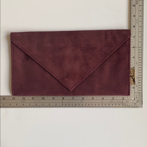 Perfect clutch by JZAR - Picture 3 of 8